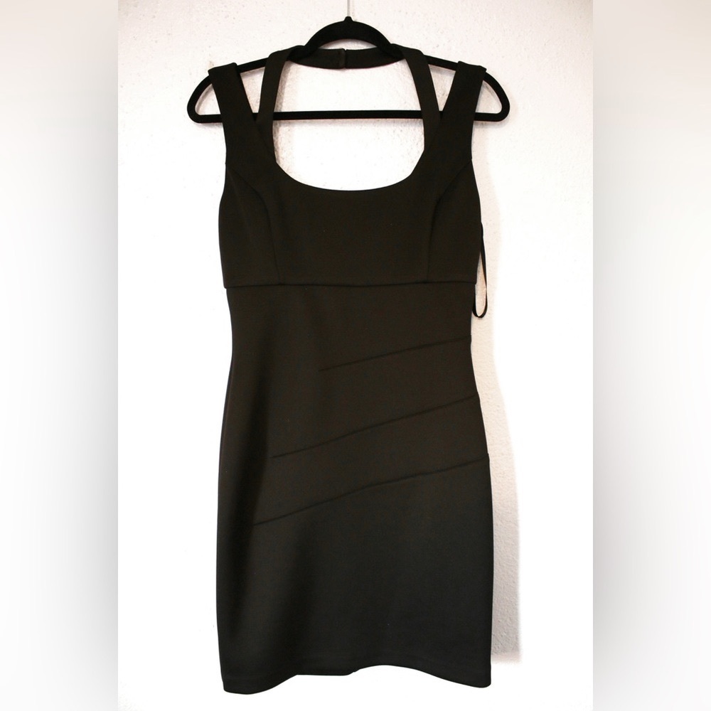 GUESS Black cocktail bodycon dress size 6